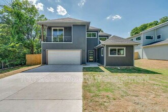 1851 Highland Dr E in Keller, TX - Building Photo - Building Photo