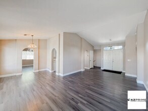 5678 N 78th Ave in Glendale, AZ - Building Photo - Building Photo