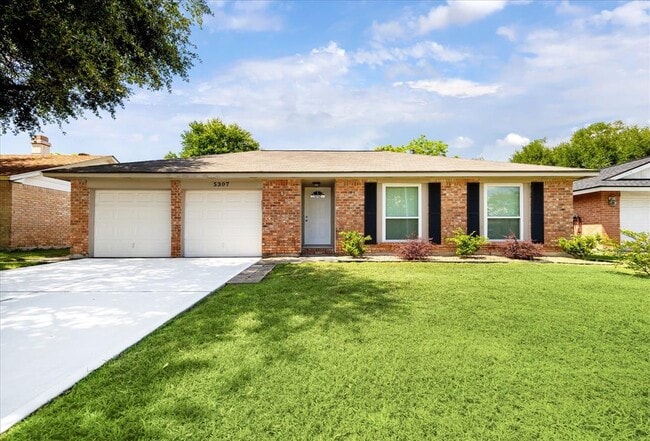property at 5307 Green Timbers Dr