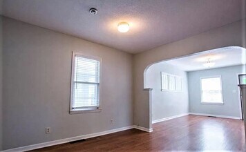 1916 S Prairie Ave in Sioux Falls, SD - Building Photo - Building Photo