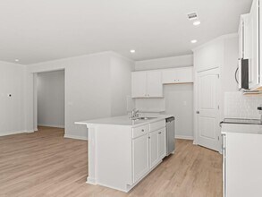 102 Hughes Pl Dr in Dawsonville, GA - Building Photo - Building Photo