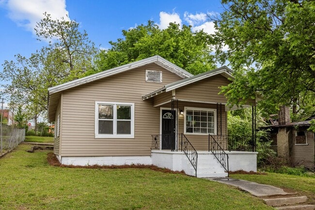 500 61st St in Fairfield, AL - Building Photo - Building Photo