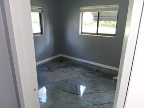 5318 S 73rd Rd in Lake Worth, FL - Building Photo - Building Photo
