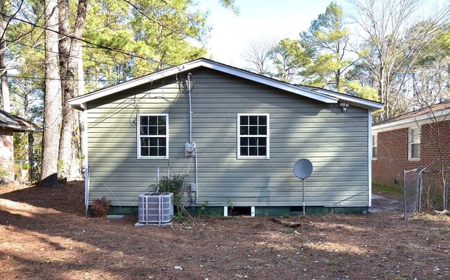 1577 Charter Dr in Rocky Mount, NC - Building Photo - Building Photo