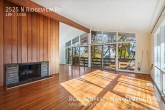 2525 N Ridgeview Rd in Arlington, VA - Building Photo - Building Photo