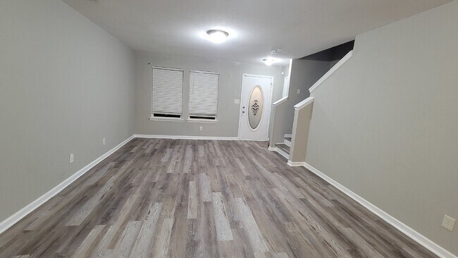 214 Farmington Dr in Harvest, AL - Building Photo - Building Photo