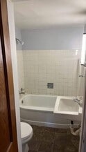 85 N Kennebec Ave in Mcconnelsville, OH - Building Photo - Building Photo