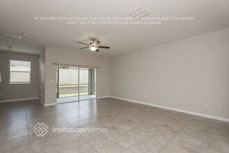 10619 Lake Montauk Dr in Riverview, FL - Building Photo - Building Photo