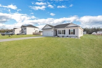 181 Sunflower Cir NE in Ludowici, GA - Building Photo - Building Photo
