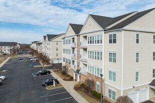 Courthouse Commons in Central Islip, NY - Building Photo