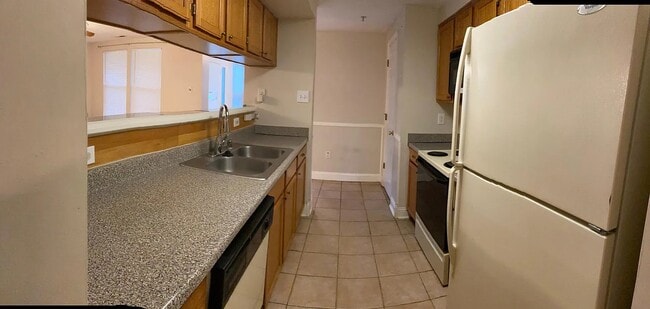 7665 Gladstone Rd, Unit Gladstone 6 in Windsor Mill, MD - Building Photo - Building Photo