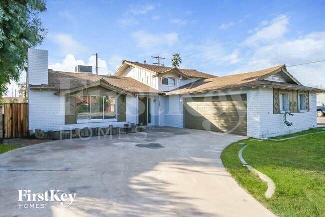 property at 4647 W Keim Dr