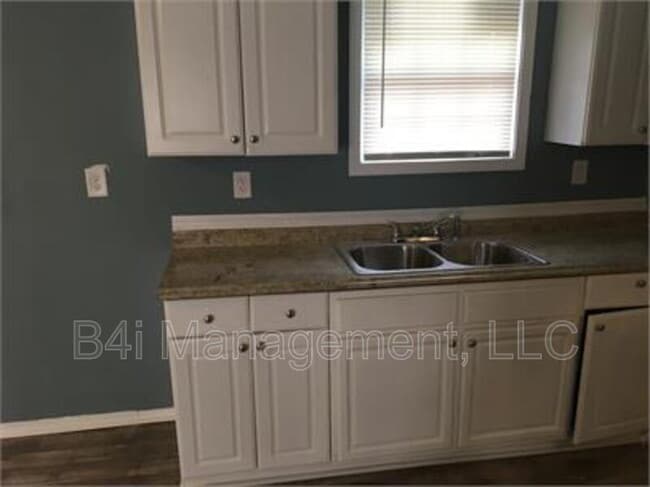 324 Macedonia Rd SE in Atlanta, GA - Building Photo - Building Photo