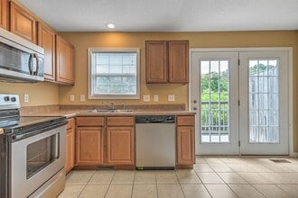 132 Amanda Ln in Bristol, TN - Building Photo - Building Photo