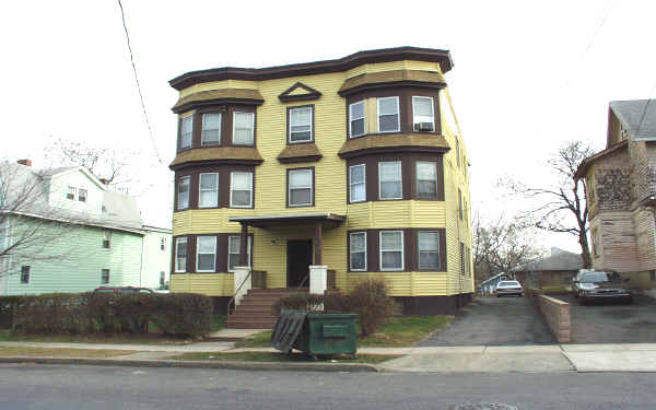 115 Maple Ave in Montclair, NJ - Building Photo