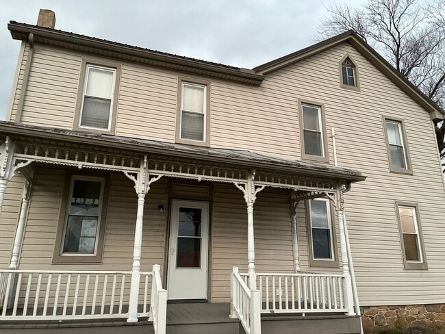 property at 14737 W Creek Rd