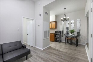 3316 Guadalupe in Austin, TX - Building Photo