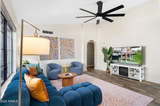 413 E Melody Ln in Gilbert, AZ - Building Photo - Building Photo
