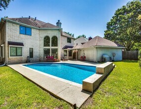 14202 Scarborough Fair St in Houston, TX - Building Photo - Building Photo