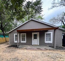 1148 1/2 Gunter St in Austin, TX - Building Photo