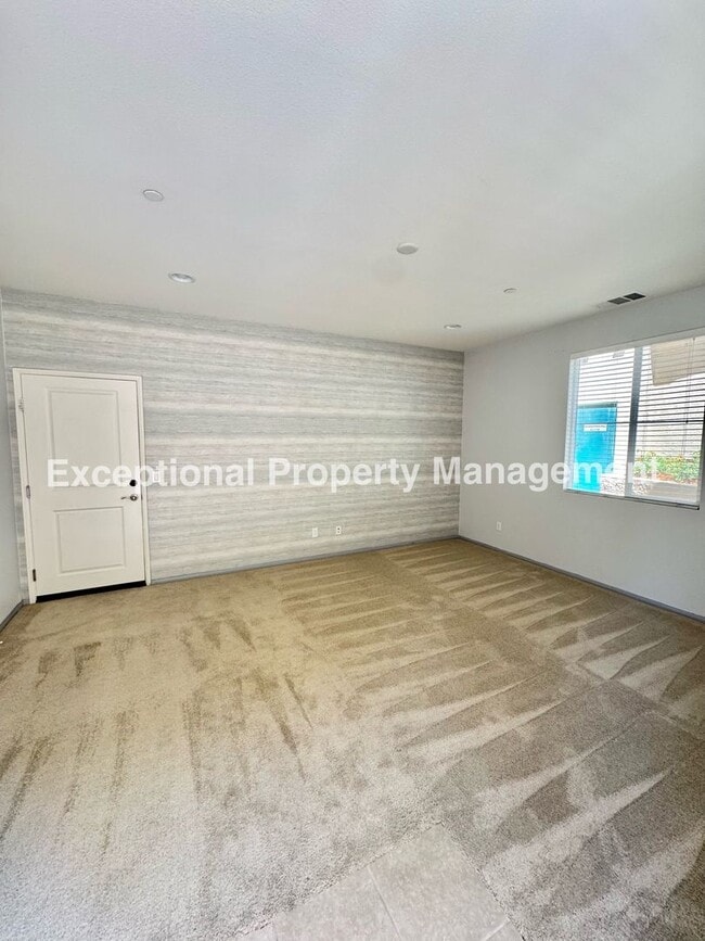6353 Pegasus Ct in Eastvale, CA - Building Photo - Building Photo