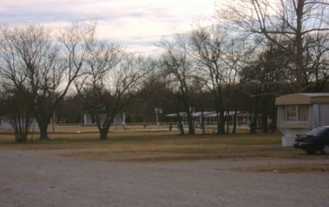 Hunters Grove Mobile Home Park in Lone Grove, OK - Building Photo - Other