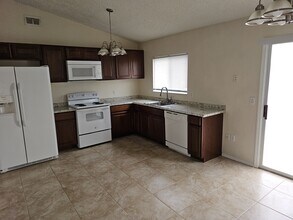 311 Oak Ln Dr in Ocala, FL - Building Photo - Building Photo