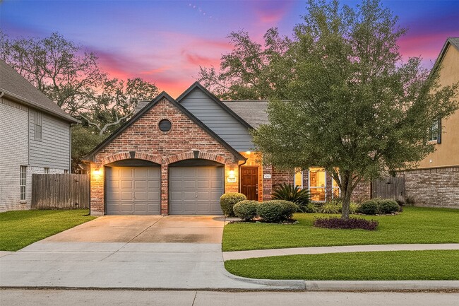 5122 Prairie Creek Dr