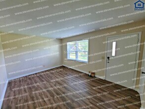 1228 Pleasant View Dr in Cookeville, TN - Building Photo - Building Photo