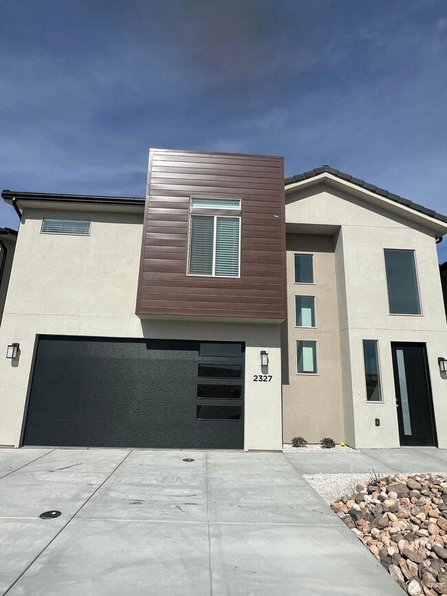 property at 2360 E Capone Ln