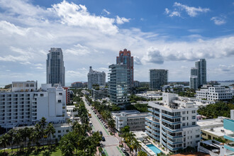 Glass in Miami Beach, FL - Building Photo - Building Photo