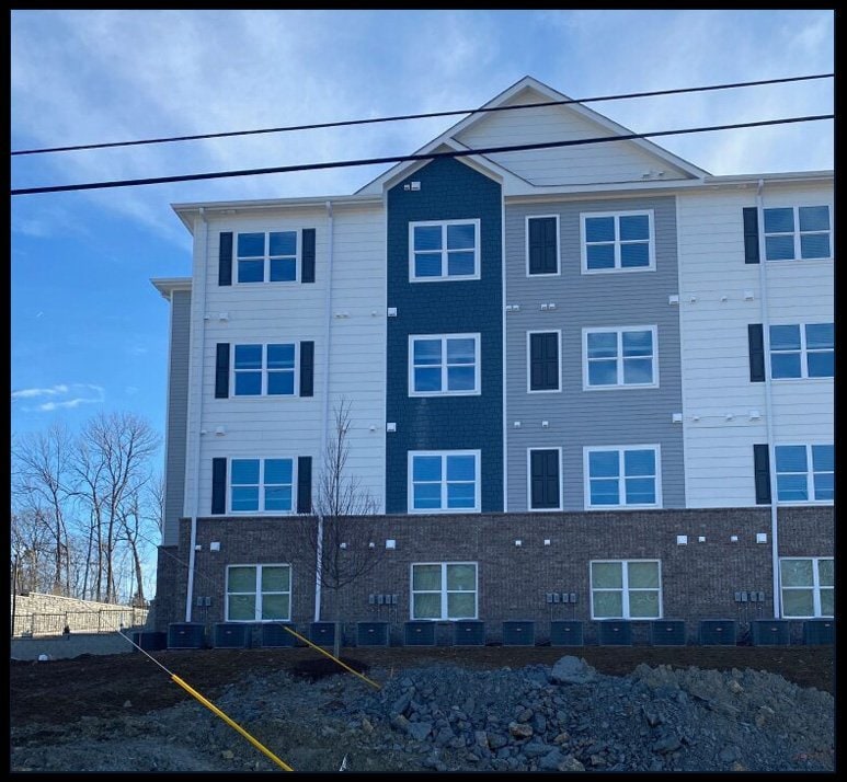 The Leslie in Nashville, TN - Building Photo