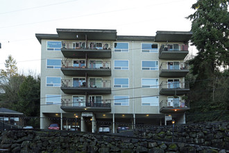 Tracy Ann Apartments in Seattle, WA - Building Photo - Building Photo