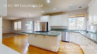 14361 NW Eagleridge Ln in Portland, OR - Building Photo