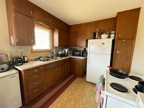 41 E Toledo St in Duluth, MN - Building Photo - Building Photo