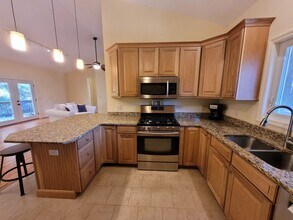 97 N Coyote Springs Farm Rd in Leicester, NC - Building Photo - Building Photo