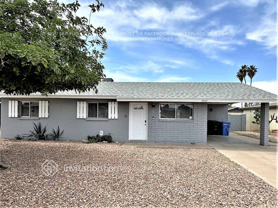 3017 W Laurel Ln in Phoenix, AZ - Building Photo