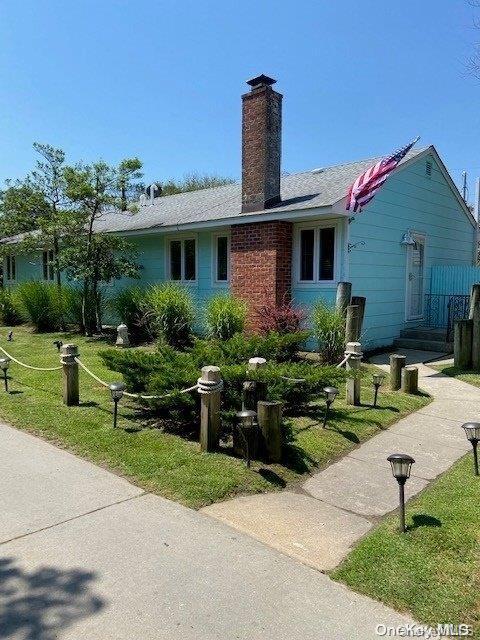 664 Ocean Breeze Walk in Ocean Beach, NY - Building Photo