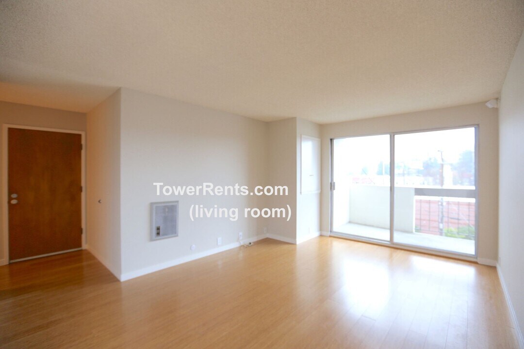 4099 Howe St-Unit -Unit 303 in Oakland, CA - Building Photo