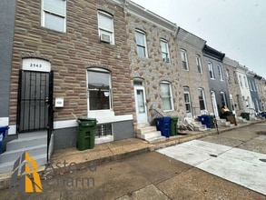 2542 W Fayette St in Baltimore, MD - Building Photo - Building Photo