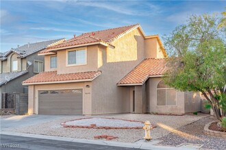 3640 Gerri Bay Ln in Las Vegas, NV - Building Photo - Building Photo