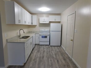 144 Village Ct in Havelock, NC - Building Photo - Building Photo