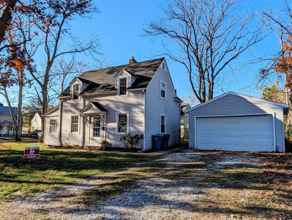 1413 F St in Lorain, OH - Building Photo