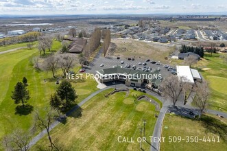 1315 Rd F .2 NE in Moses Lake, WA - Building Photo - Building Photo