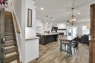 109 Cove Cir in Montgomery, TX - Building Photo - Building Photo