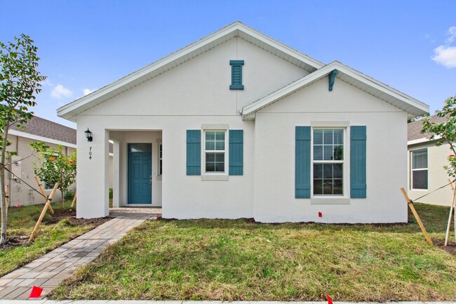 property at 704 Treehouse Ln