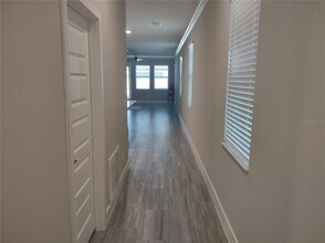 9813 Little Bluestem Dr in Land O Lakes, FL - Building Photo - Building Photo