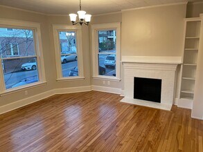 94 Mellen St in Portland, ME - Building Photo - Building Photo