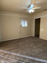 5468 Carlson Dr photo'