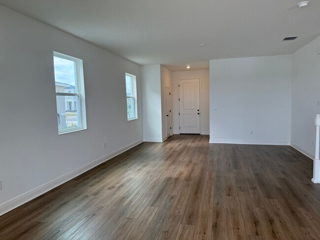 9395 Sandy Bluffs Circle in Parrish, FL - Building Photo - Building Photo